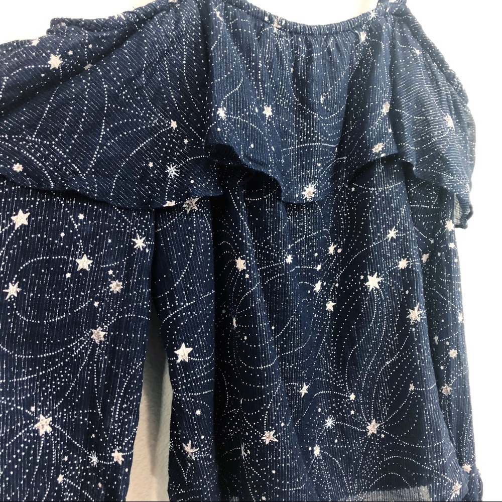 Anthropologie | Floreat Cold Shoulder Star Top - Picture 3 of 8